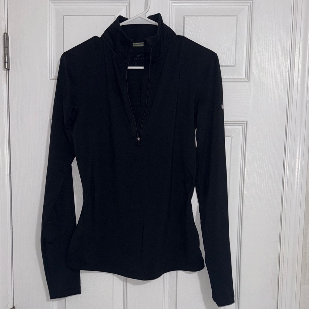 Nike Women's Black Long Sleeve Tee